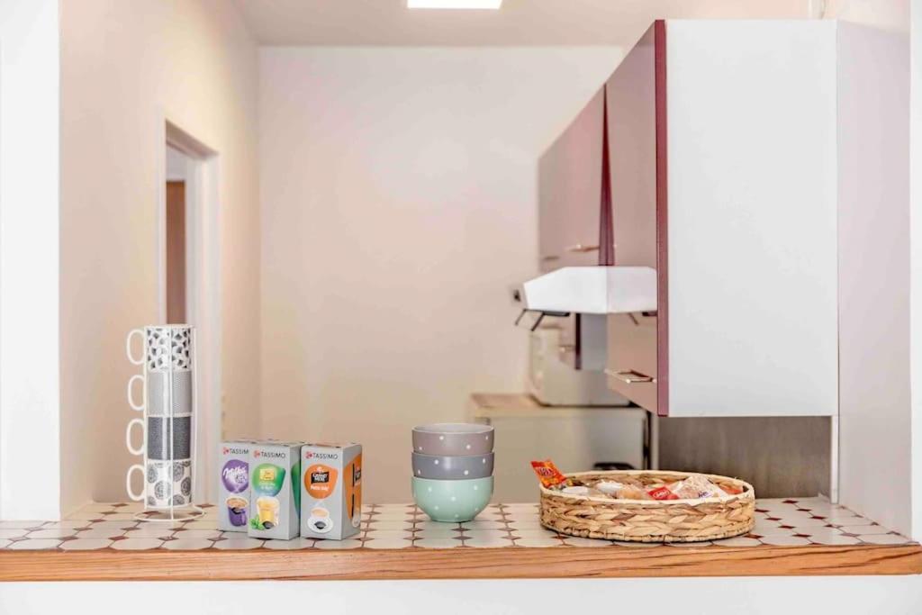 Appartement Avec Parking Et Terrasse Metro 7 Et Paris ヴィルジュイフ エクステリア 写真