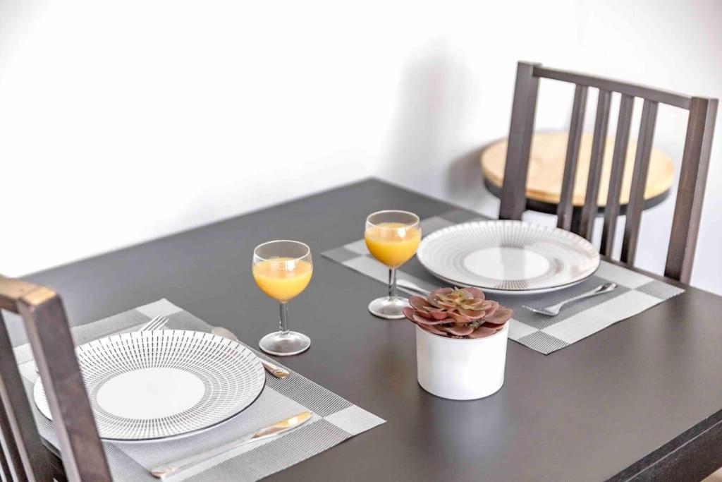 Appartement Avec Parking Et Terrasse Metro 7 Et Paris ヴィルジュイフ エクステリア 写真
